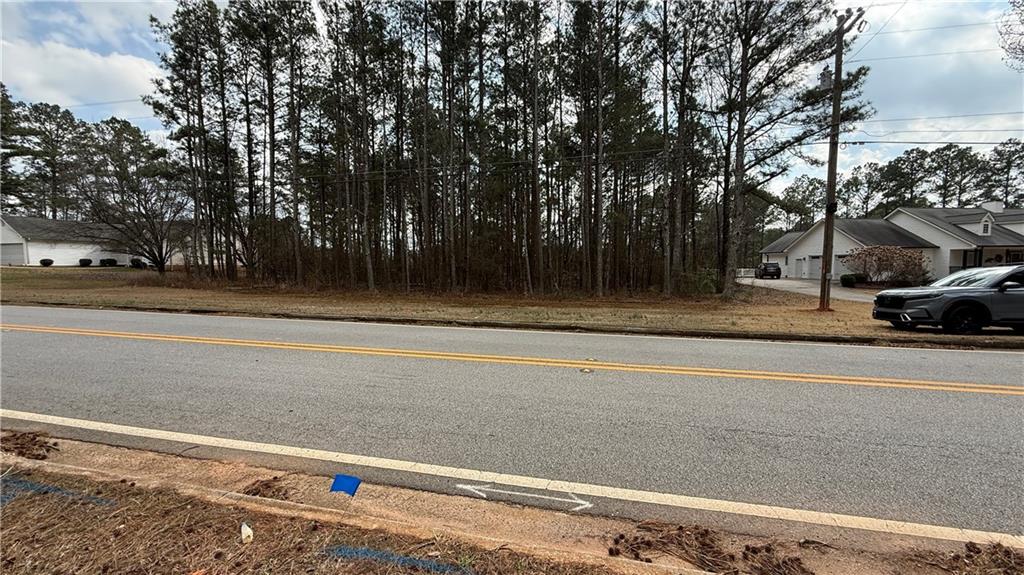 9127 East Carroll Road Winston, GA 30187 - Photo 2 of 5 a view of a street