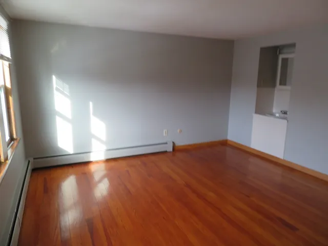 $2,150 | 344 Tarkiln Hill Road, Unit 1, New Bedford, MA 02745