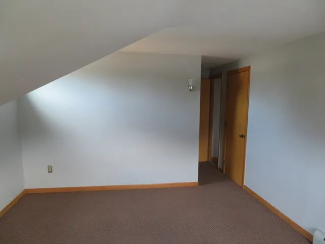 $2,150 | 344 Tarkiln Hill Road, Unit 1, New Bedford, MA 02745