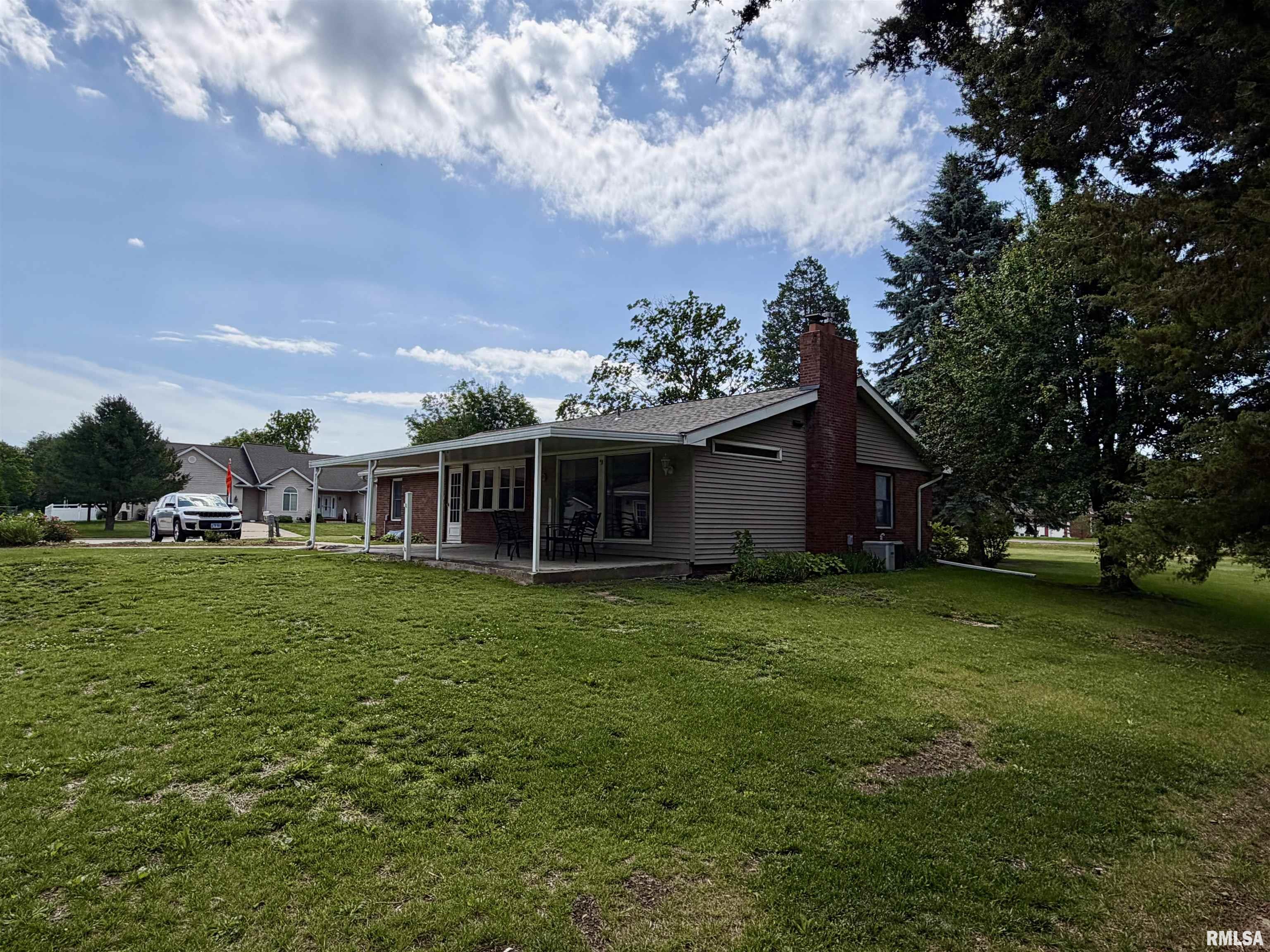 1797 South Lake Storey Road Galesburg, IL 61401 - Photo 28 of 33