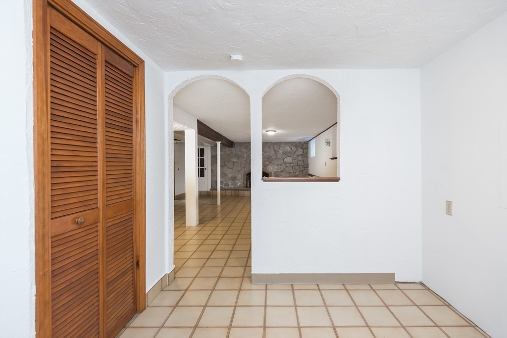 15 Eugenia Road Boston, MA 02131 - Photo 23 of 32 Gallery Image 23