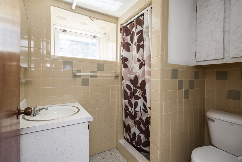 15 Eugenia Road Boston, MA 02131 - Photo 25 of 32 Gallery Image 25