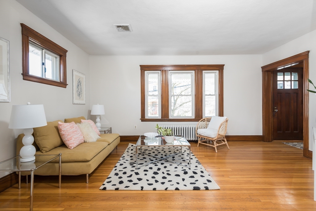 15 Eugenia Road Boston, MA 02131 - Photo 7 of 32 Gallery Image 7