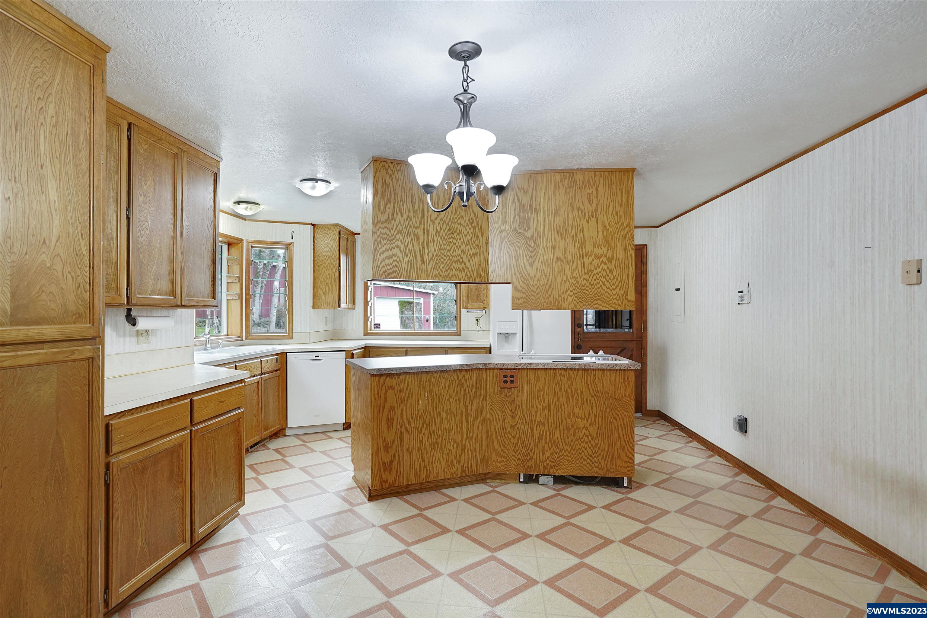 34505 Knox Butte Road East Albany, OR 97322 - Photo 19 of 40 Gallery Image 19