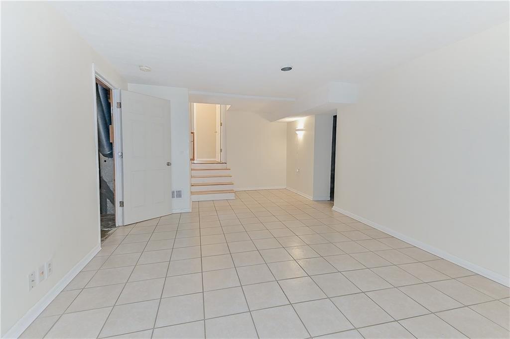 1935 Inverness Road Smyrna, GA 30080 - Photo 28 of 44 Gallery Image 28