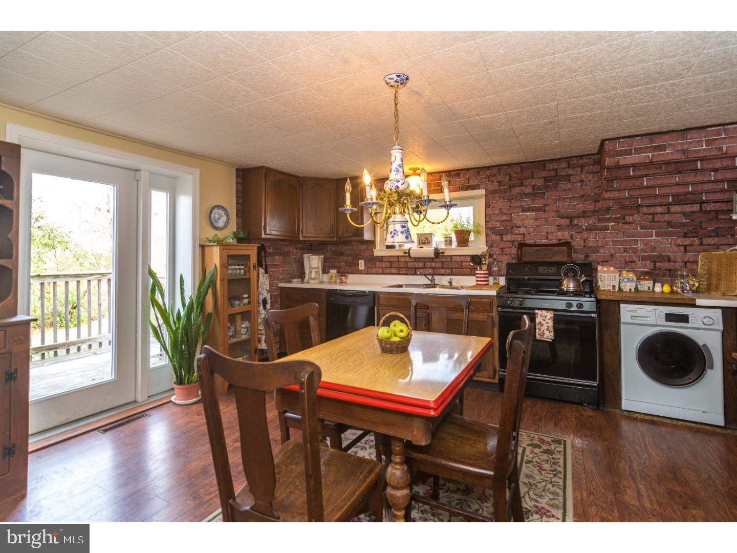 819 Old Bethlehem Road Perkasie, PA 18944 - Photo 15 of 25