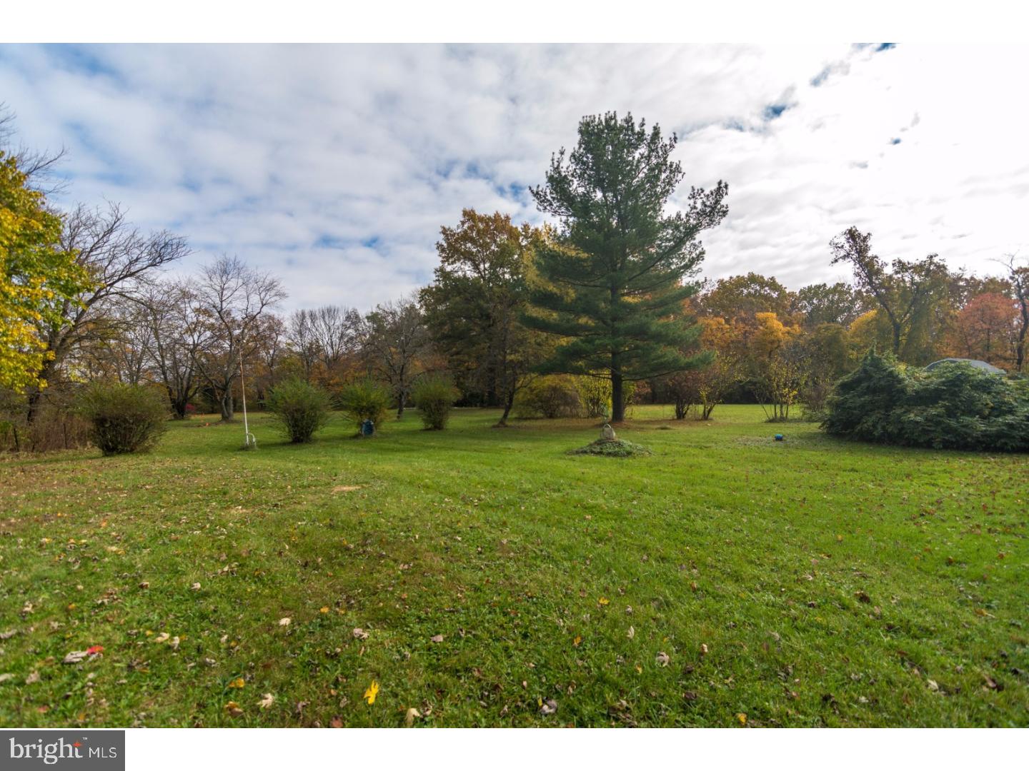 819 Old Bethlehem Road Perkasie, PA 18944 - Photo 9 of 25