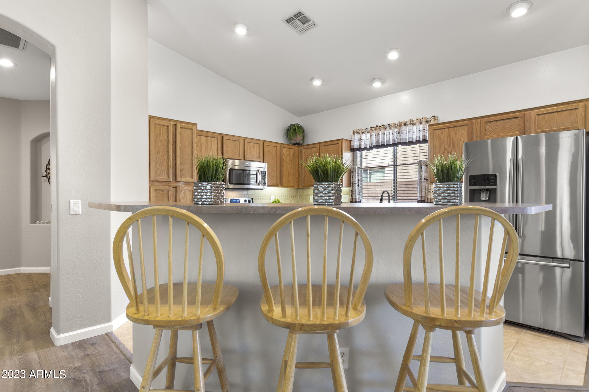 4560 East Murrieta Road Gilbert, AZ 85297 - Photo 11 of 47 Kitchen