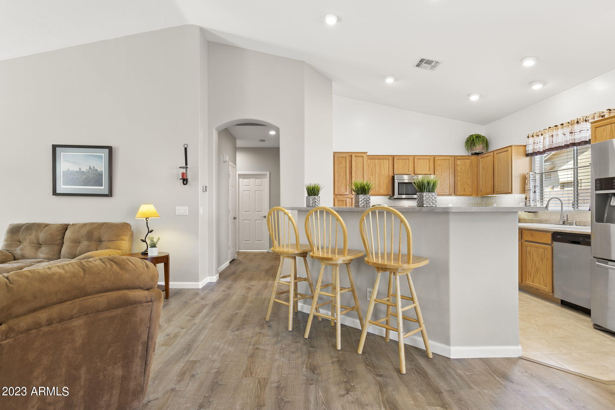 4560 East Murrieta Road Gilbert, AZ 85297 - Photo 12 of 47 Kitchen