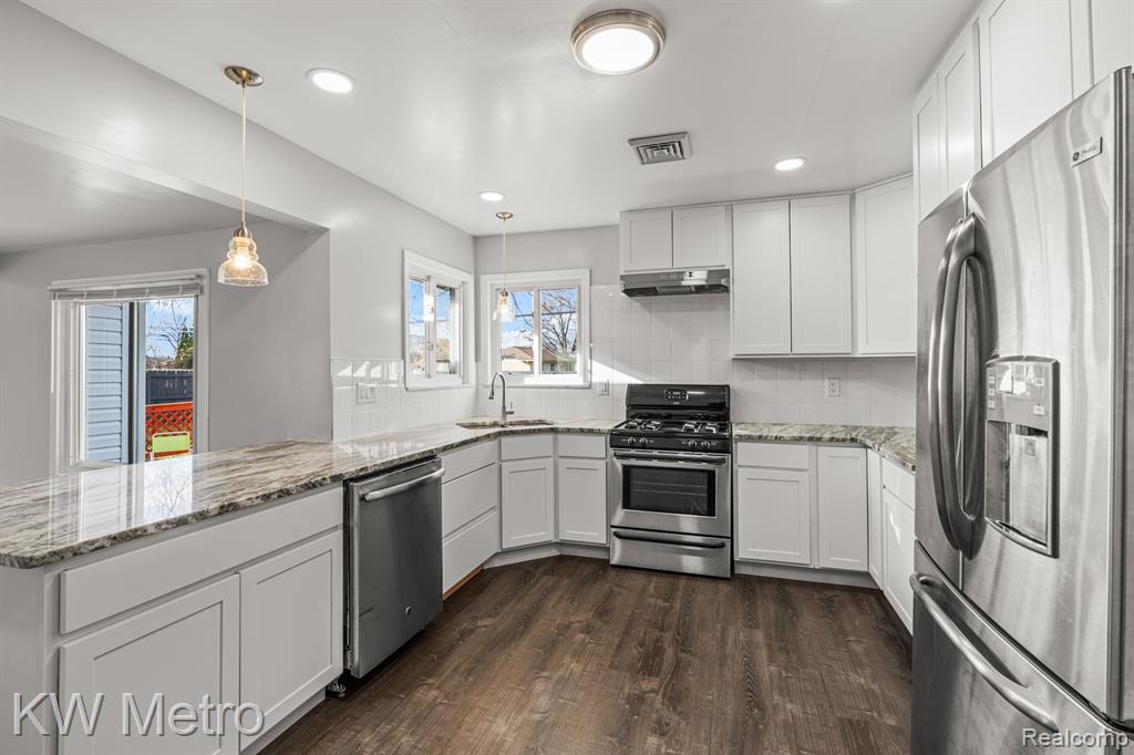 35791 Kelly Road Clinton Township, MI 48035 - Photo 12 of 47 Gallery Image 12