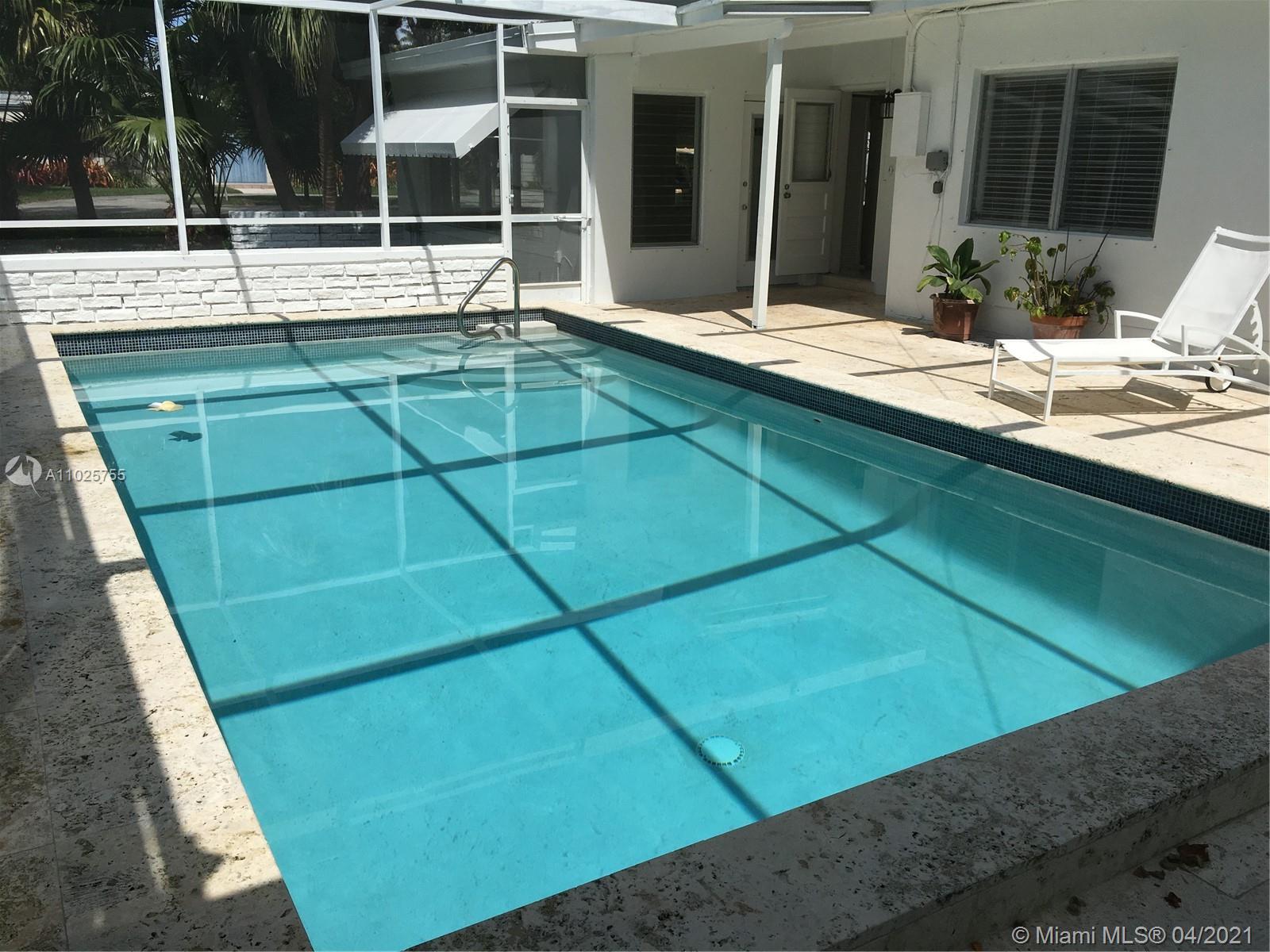 379 Gulf Road Key Biscayne, FL 33149 - Photo 11 of 15