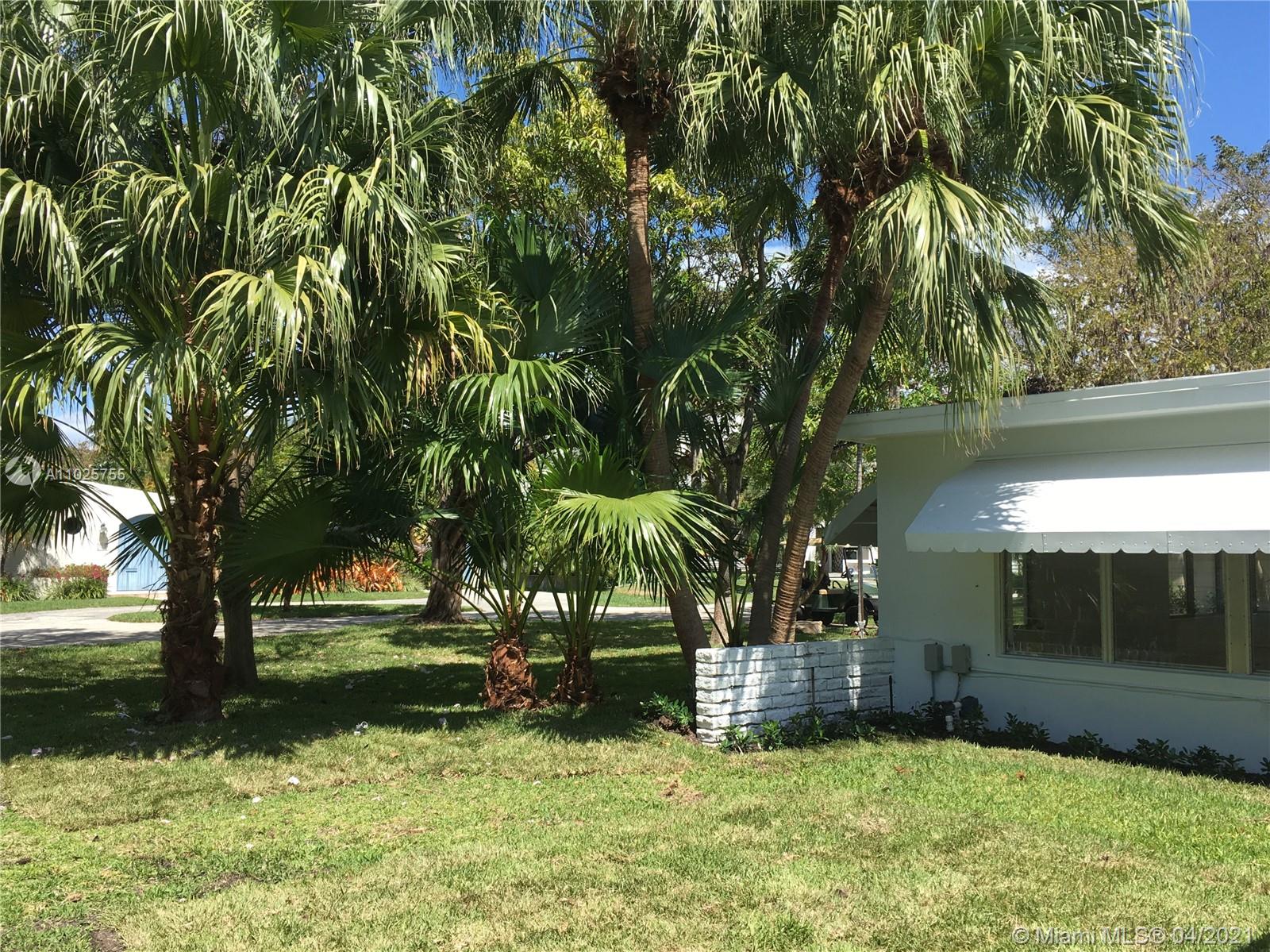 379 Gulf Road Key Biscayne, FL 33149 - Photo 12 of 15