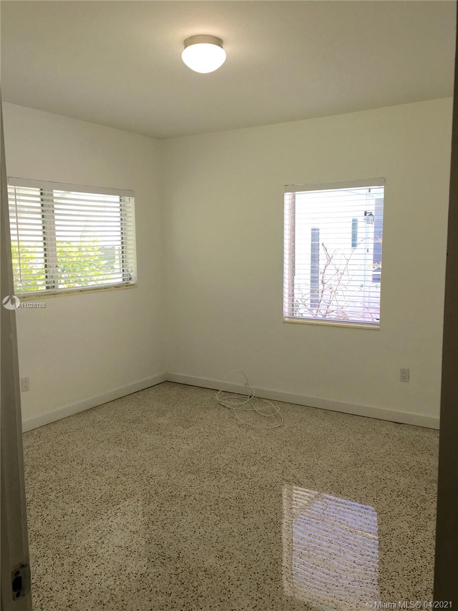379 Gulf Road Key Biscayne, FL 33149 - Photo 7 of 15