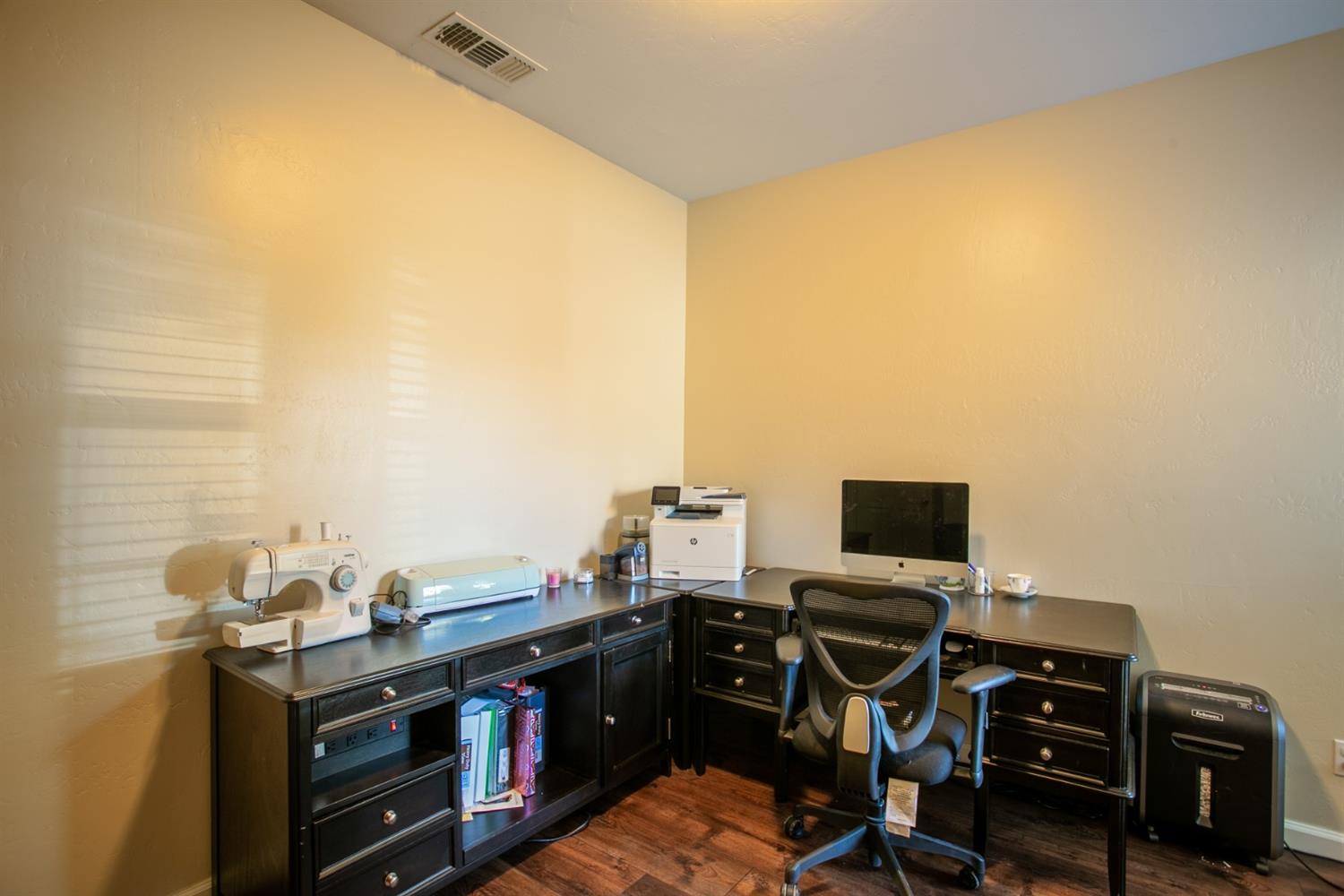 2945 Maine Avenue Clovis, CA 93619 - Photo 7 of 15