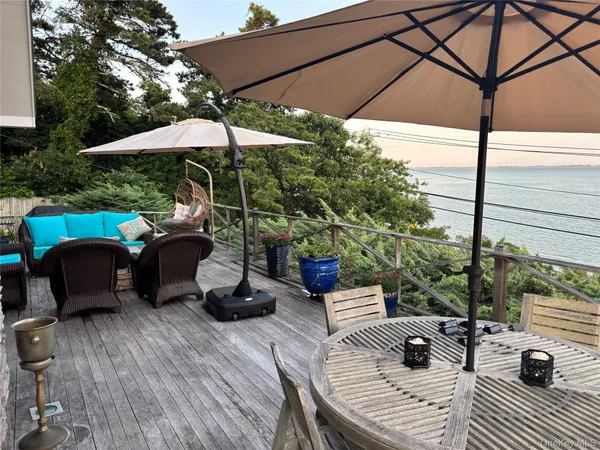 a view of outdoor space yard deck patio and deck