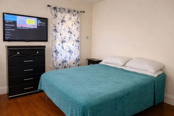$3,100 | 832 Washington Street, Unit 3, Boston, MA 02124