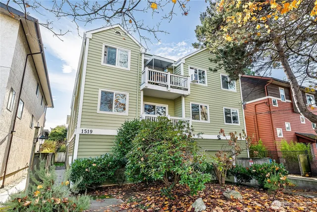 $450,000 | 1519 Northwest 59th Street, Unit 101, Seattle, WA 98107