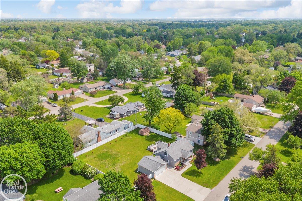 47840 Greenview Road Utica, MI 48317 - Photo 34 of 42