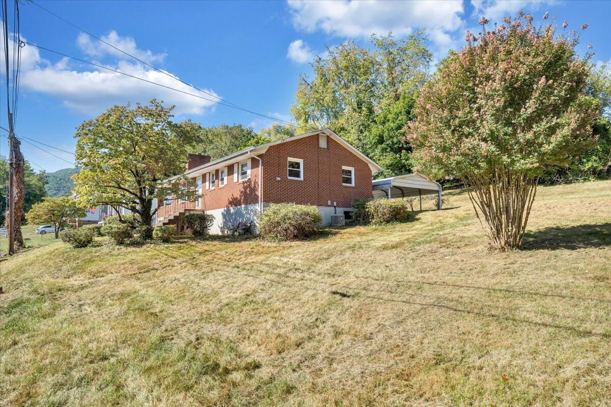 3435 Troxell Road Southeast Roanoke, VA 24014 - Photo 39 of 41 39-MIB07790