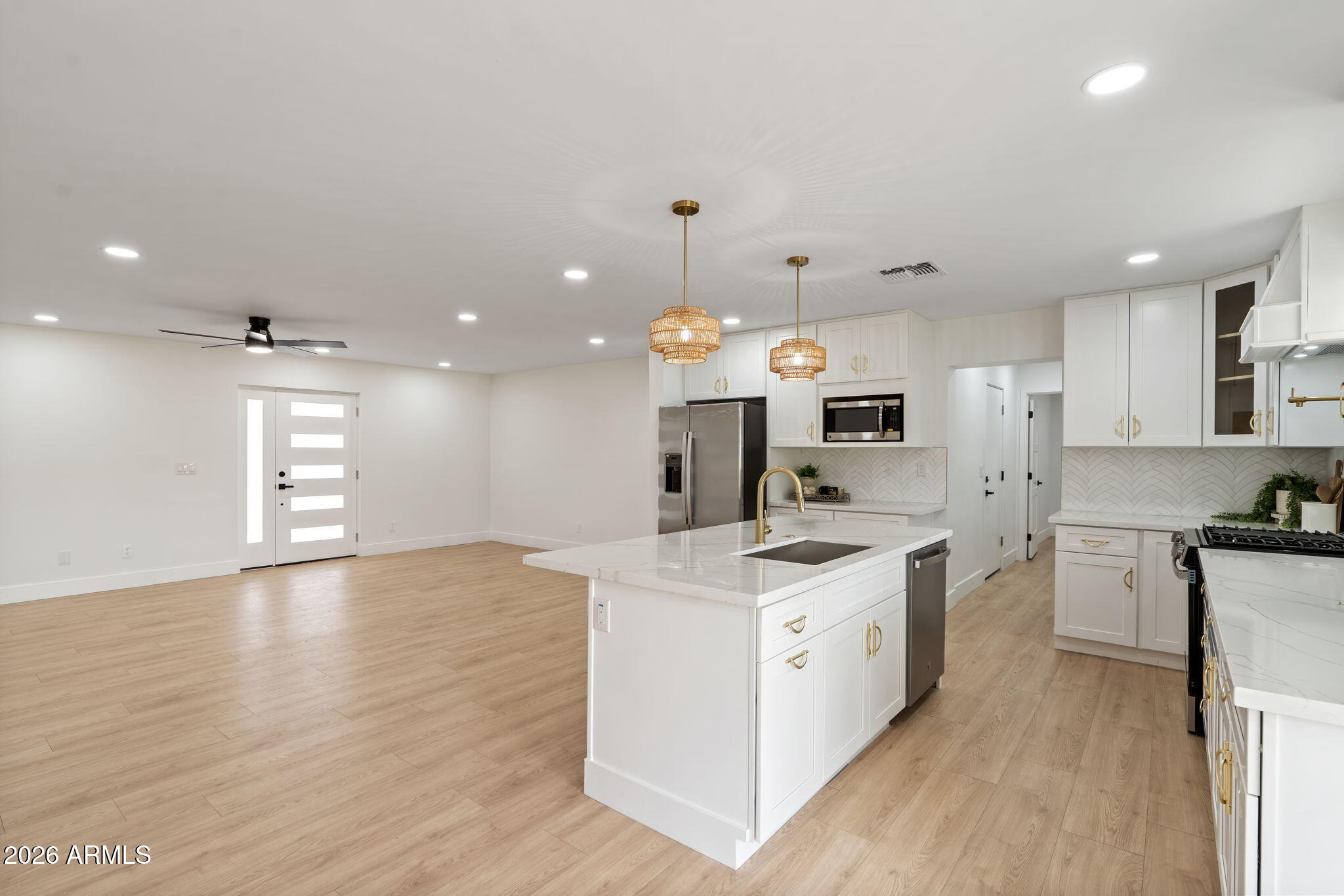 8314 East Camelback Road Scottsdale, AZ 85251 - Photo 25 of 51 Open Concept Living