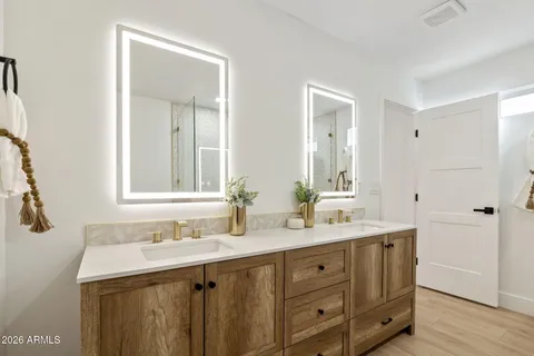 $850,000 | 8314 East Camelback Road, Scottsdale, AZ 85251