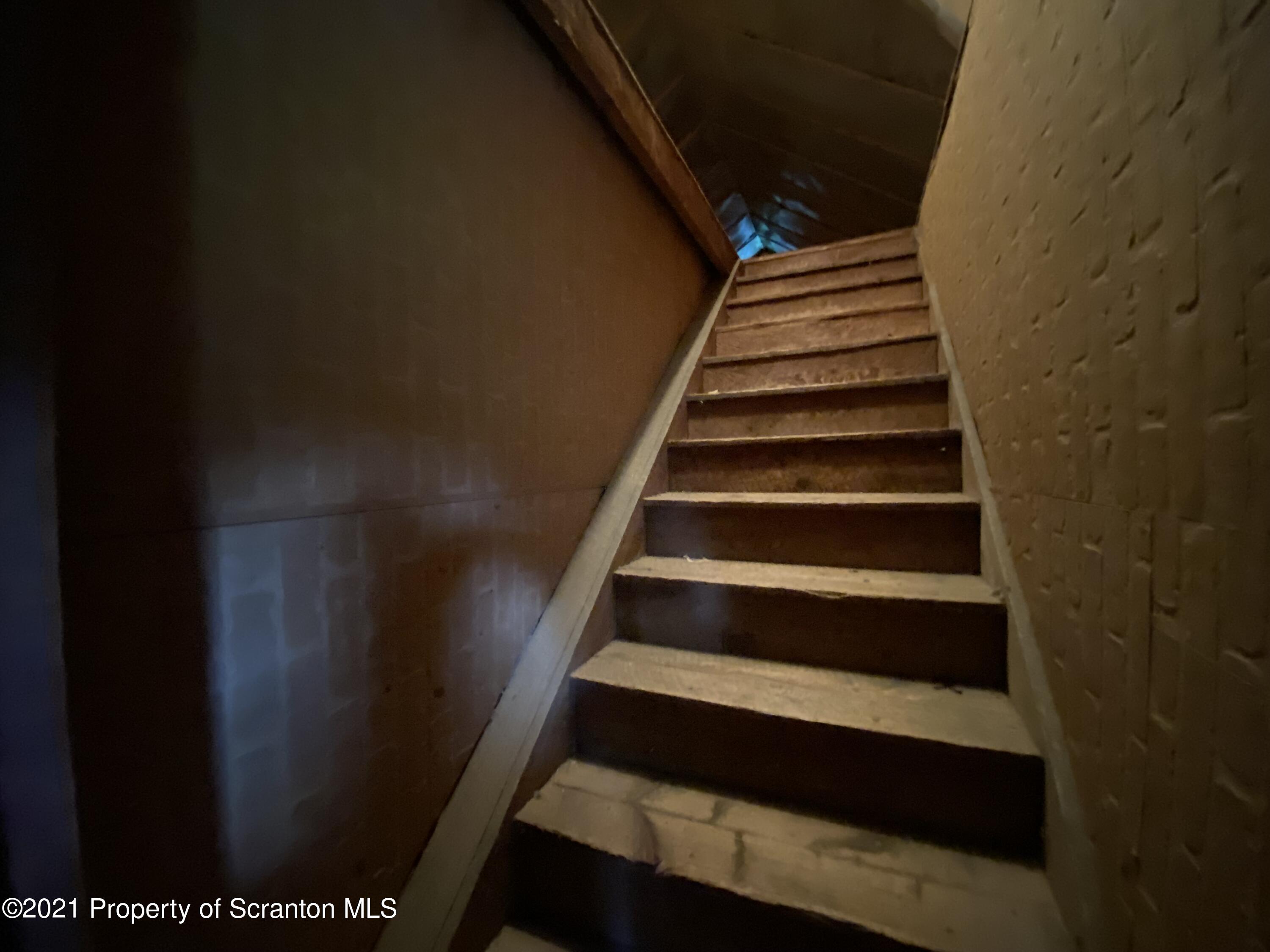 542 Spring Hill Road Moscow, PA 18444 - Photo 21 of 53