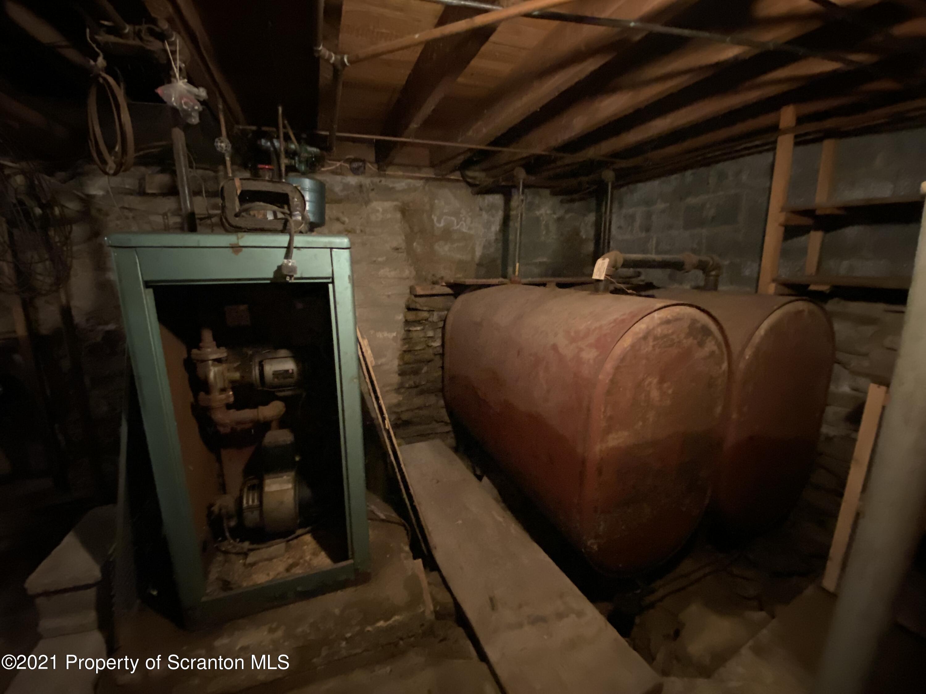 542 Spring Hill Road Moscow, PA 18444 - Photo 25 of 53