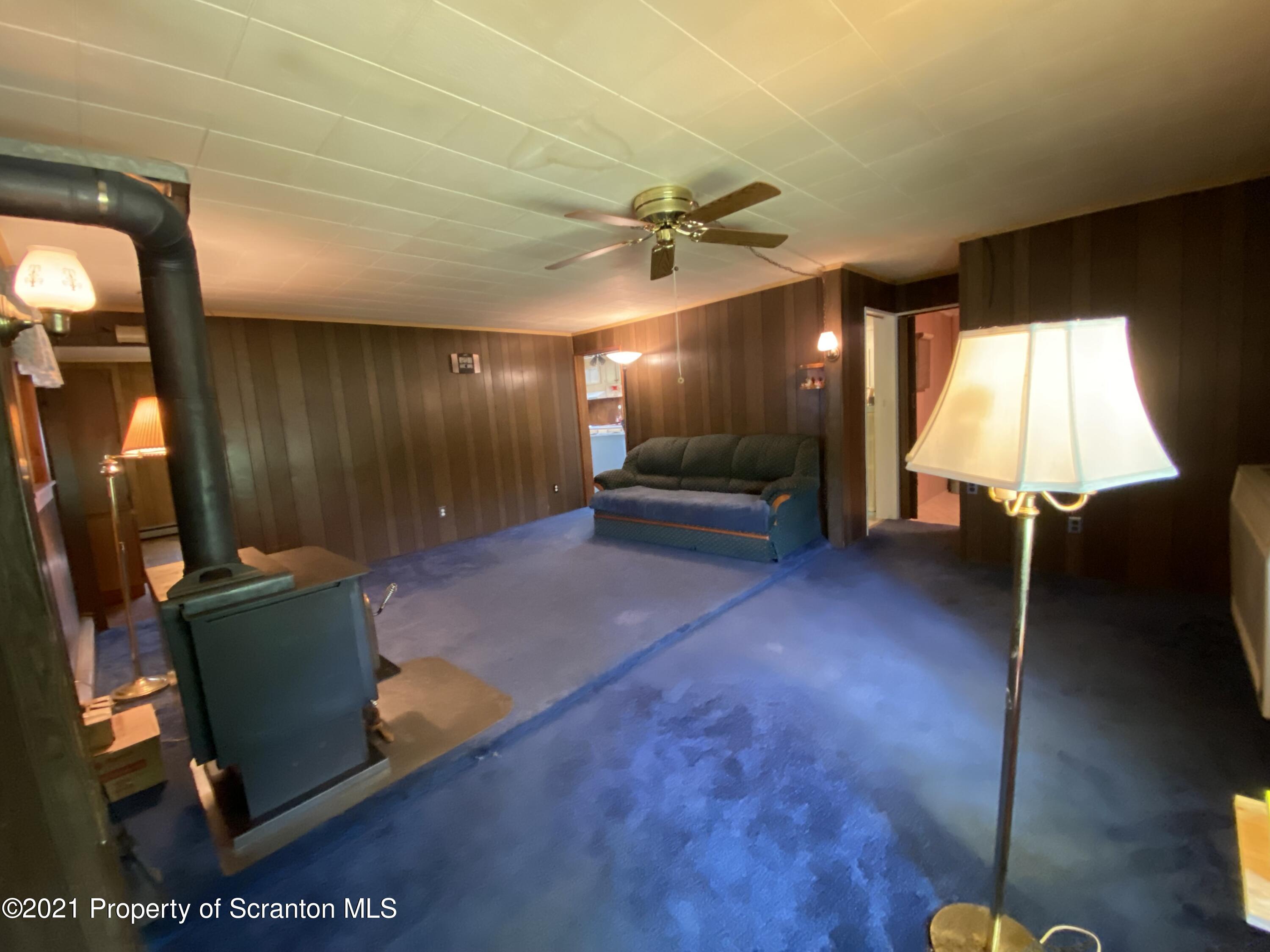 542 Spring Hill Road Moscow, PA 18444 - Photo 8 of 53