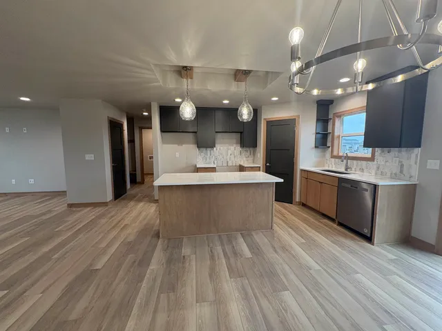 $459,900 | 3019 Woodward Way, De Pere, WI 54115