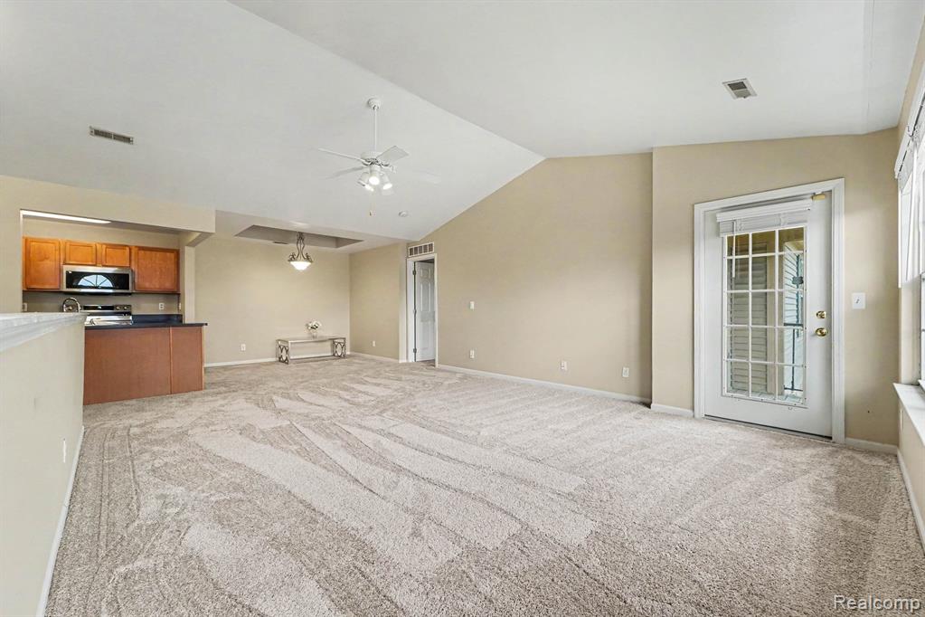 11712 Farmington Road Livonia, MI 48150 - Photo 7 of 13