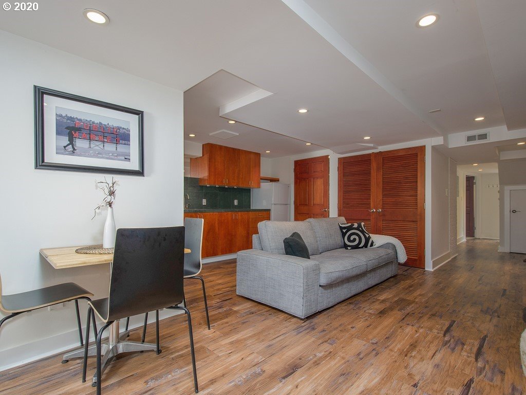 7816 Southwest Ruby Terrace Portland, OR 97219 - Photo 19 of 32