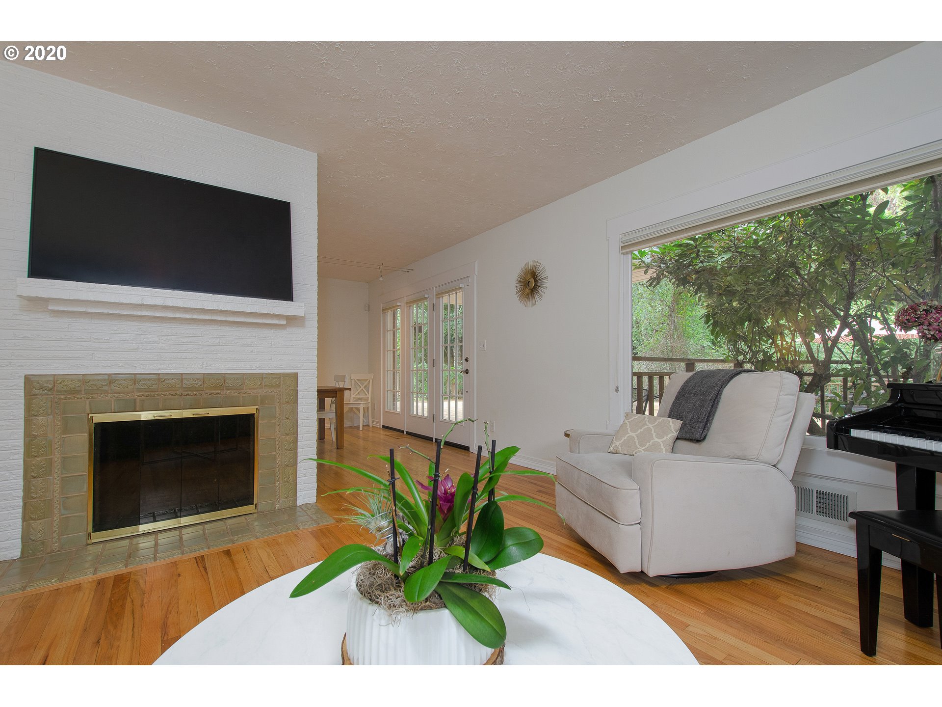 7816 Southwest Ruby Terrace Portland, OR 97219 - Photo 6 of 32