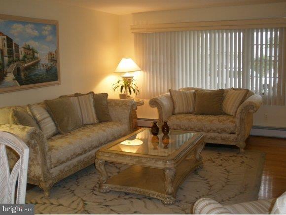 18 Jericho Road Toms River, NJ 08757 - Photo 3 of 16
