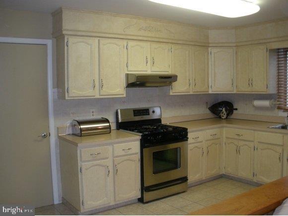 18 Jericho Road Toms River, NJ 08757 - Photo 8 of 16