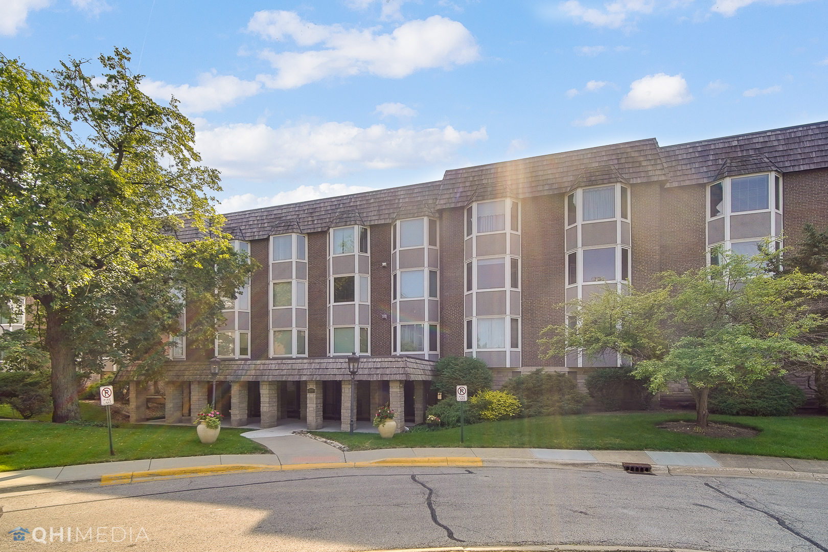 2600 Windsor Mall, Unit 1G Park Ridge, IL 60068 - Photo 2 of 18