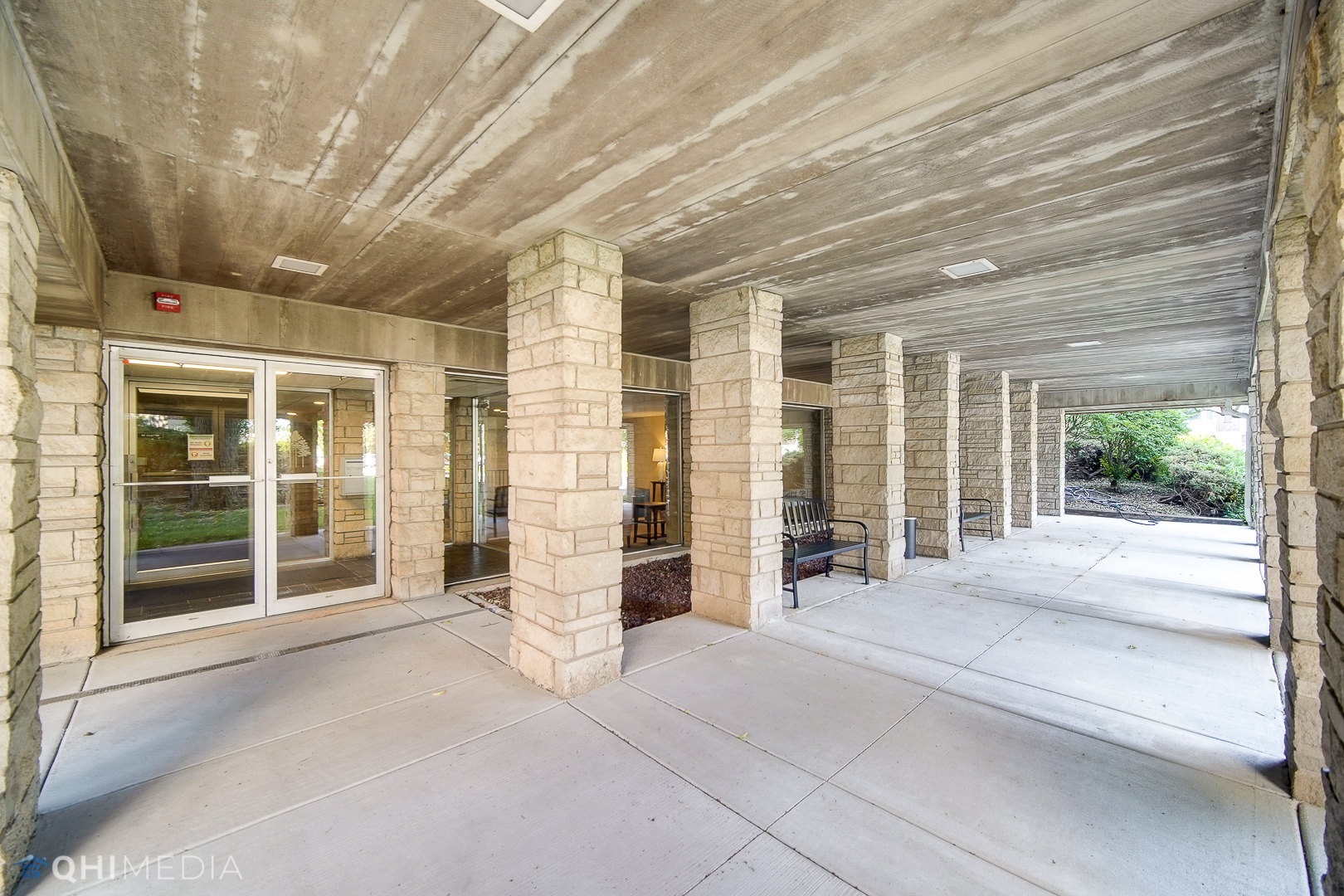 2600 Windsor Mall, Unit 1G Park Ridge, IL 60068 - Photo 3 of 18