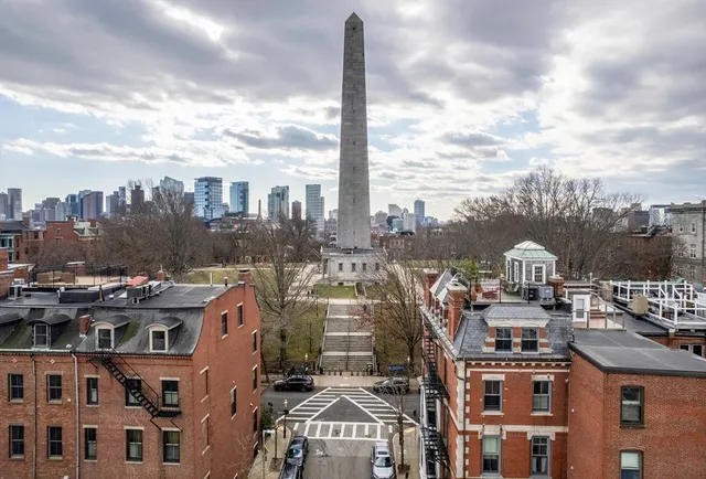 $1,100,000 | 23 Monument Square, Unit 3, Boston, MA 02129