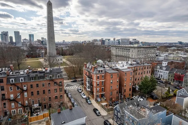 $1,100,000 | 23 Monument Square, Unit 3, Boston, MA 02129