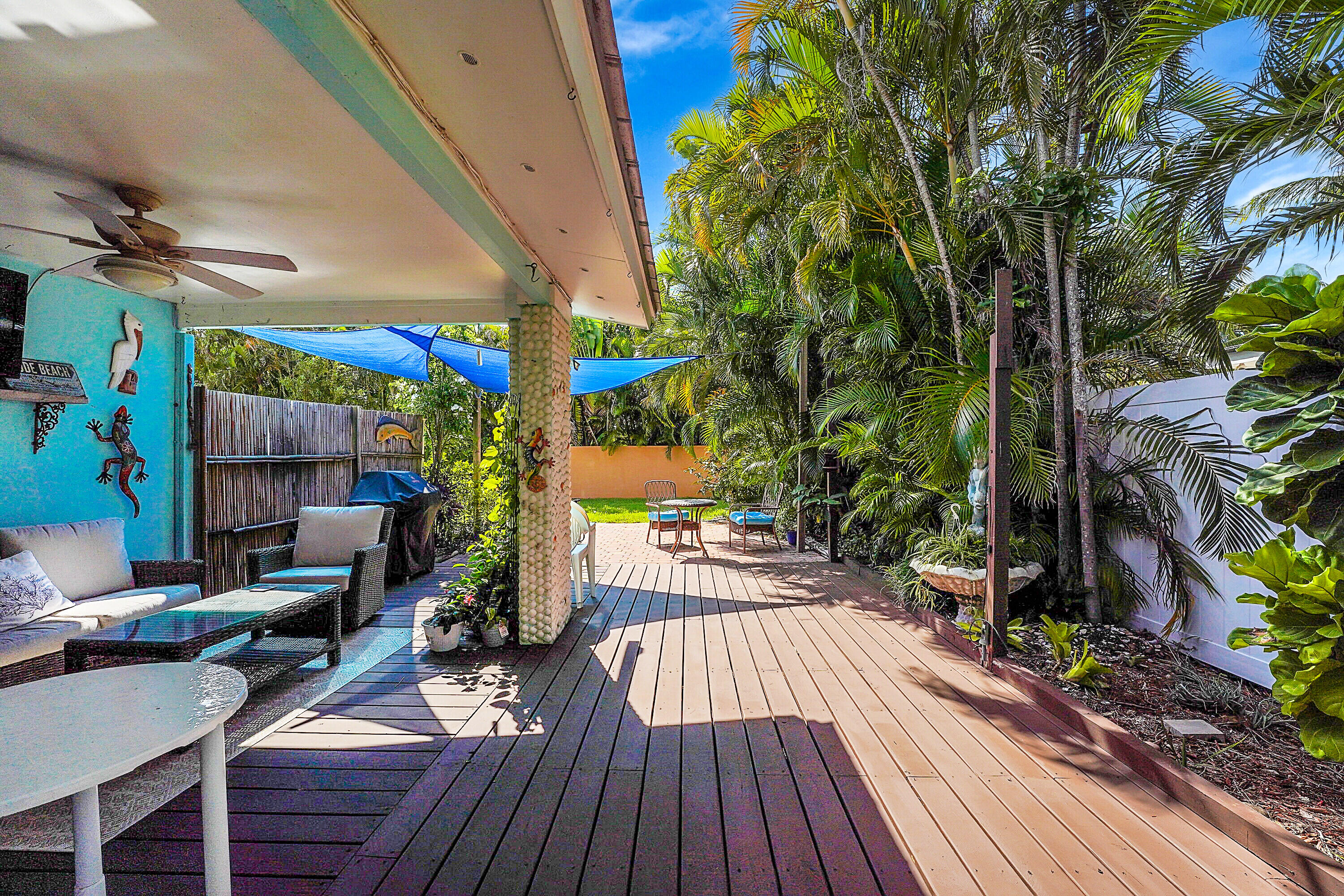 1708 Sunset Isles Road Fort Pierce, FL 34949 - Photo 24 of 42 31_52103- (36)