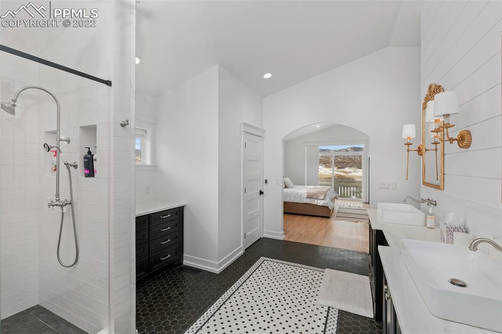 2073 North Perry Park Road Sedalia, CO 80135 - Photo 14 of 40 a bathroom with a shower