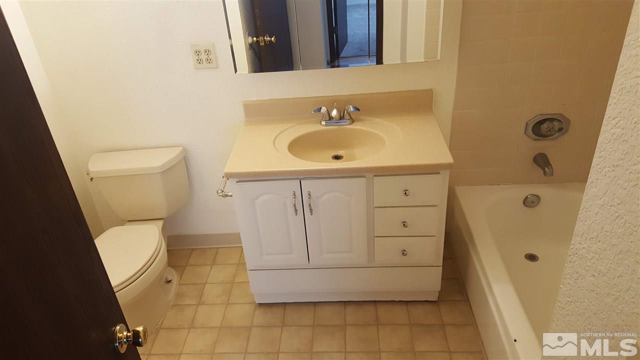 8410 Gipsy Way Reno, NV 89506 - Photo 9 of 10 Photo 9