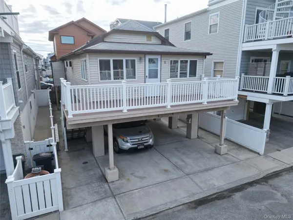$4,000 | 28 New Hampshire Street, Long Beach, NY 11561