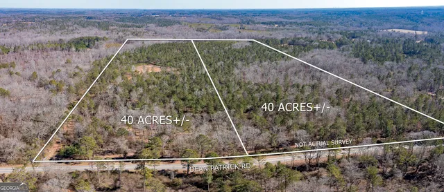 a view of a tennis court