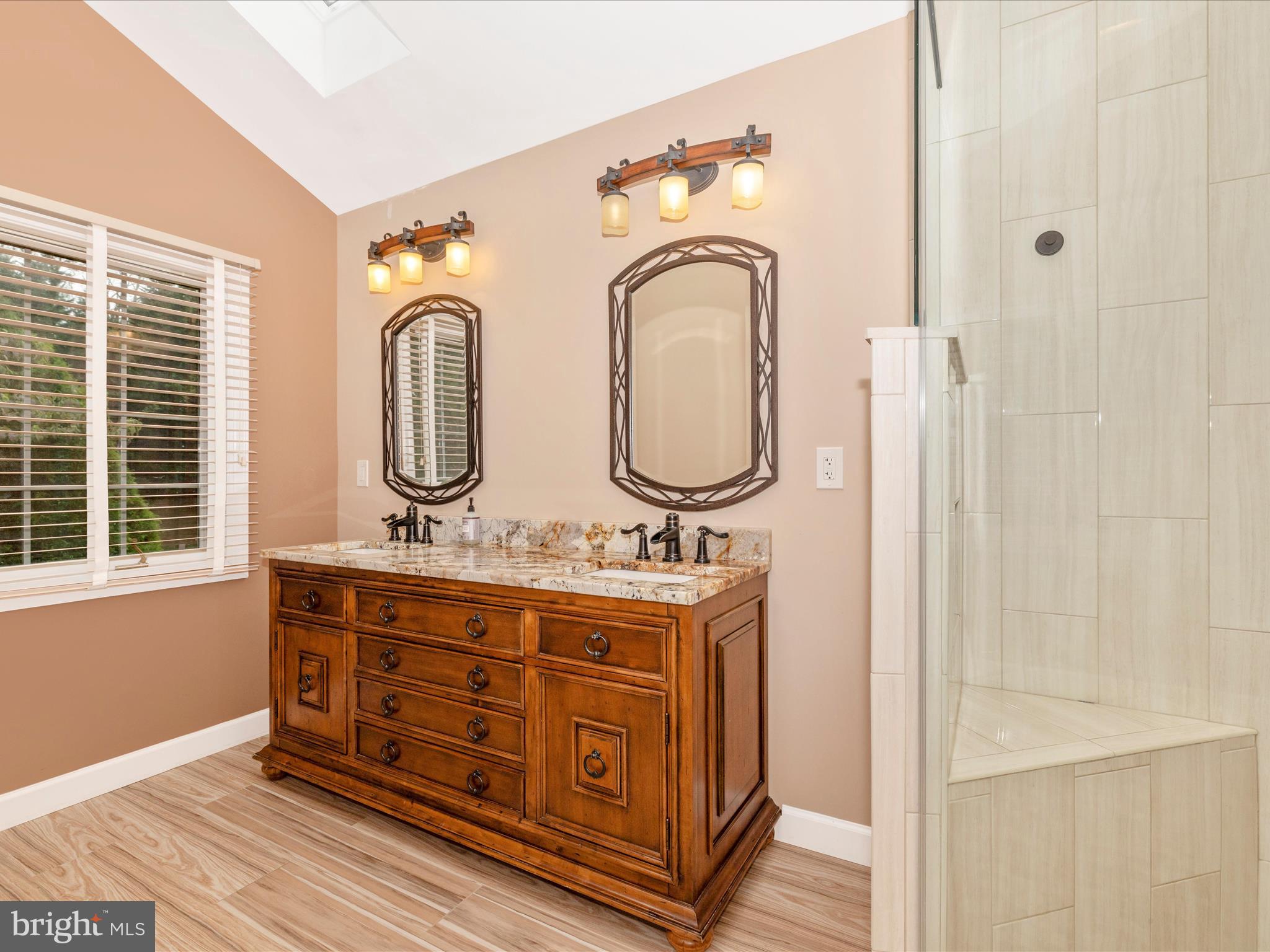 6119 Davis Road Woodbine, MD 21797 - Photo 20 of 47 Primary Bathroom