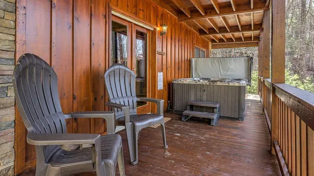 $2,800 | 348 The Forest Has Eyes, Blue Ridge, GA 30513