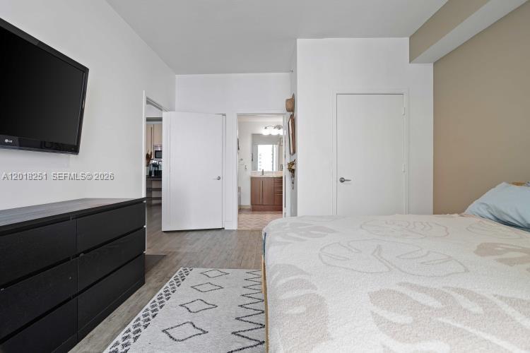 79 Southwest 12th Street, Unit 3110S Miami, FL 33130 - Photo 15 of 47