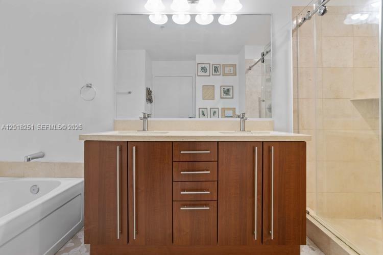 79 Southwest 12th Street, Unit 3110S Miami, FL 33130 - Photo 18 of 47
