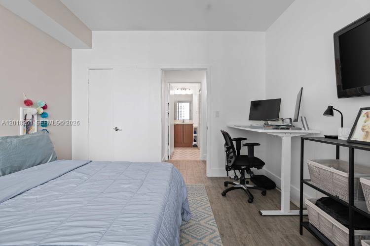 79 Southwest 12th Street, Unit 3110S Miami, FL 33130 - Photo 20 of 47