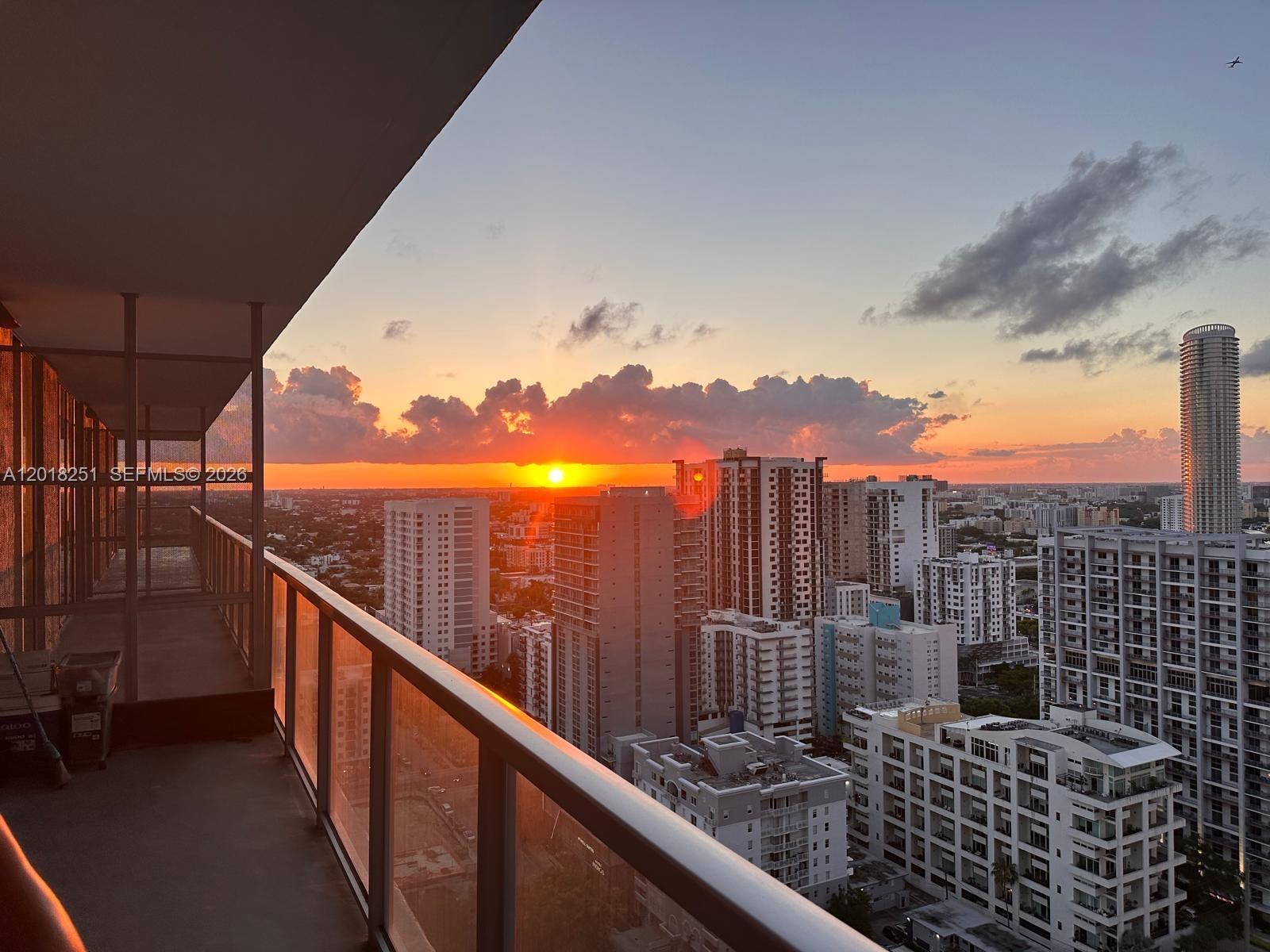 79 Southwest 12th Street, Unit 3110S Miami, FL 33130 - Photo 23 of 47