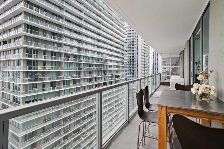79 Southwest 12th Street, Unit 3110S Miami, FL 33130 - Photo 24 of 47